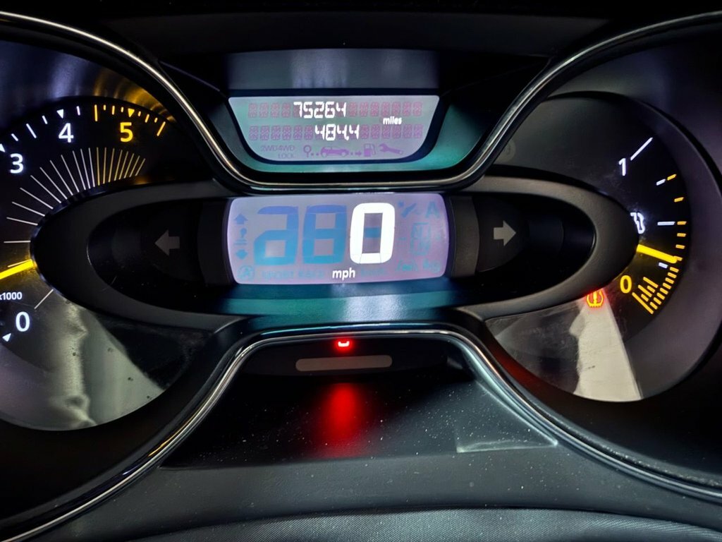 Renault Captur Suv 1.5 Dci Energy Dynamique Medianav 201515 Black #32