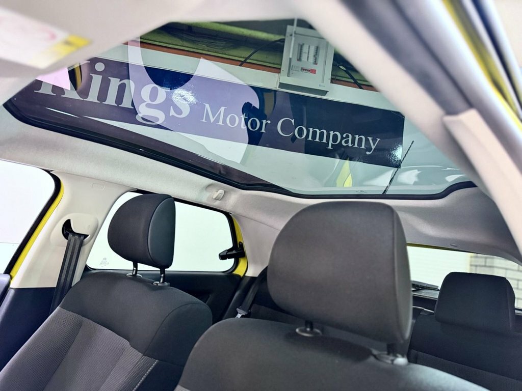 Citroen C4 Cactus 1.2L Flair Yellow #4