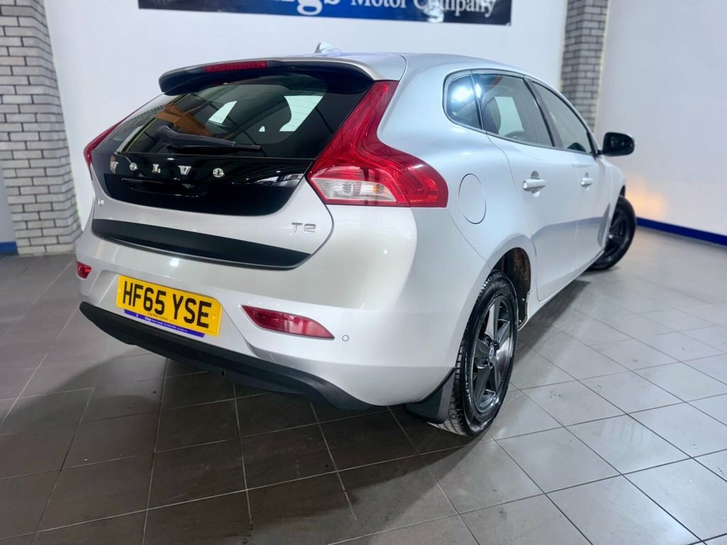 Volvo V40 2L Es Silver #5