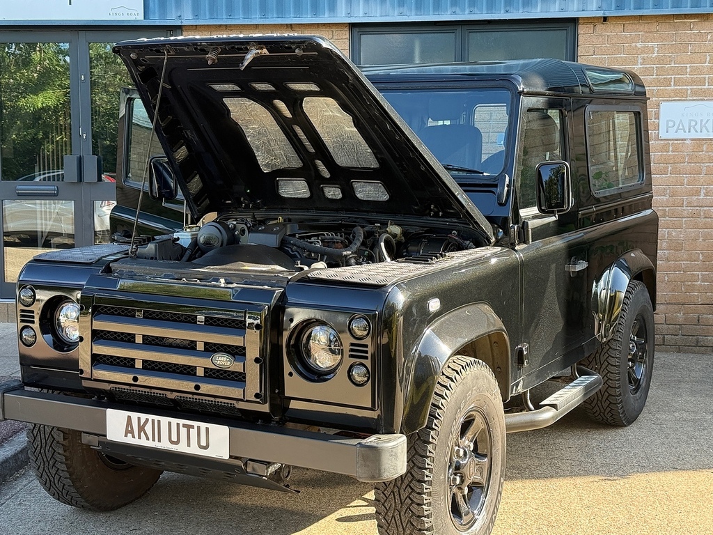 Land Rover Defender 90 2.4 90 Td Hard Top 121 Bhp Green #7