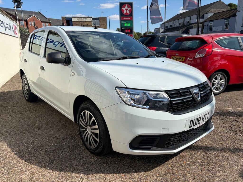 Dacia Sandero Hatchback 1.0 Sce Ambiance Euro 6 201818 White