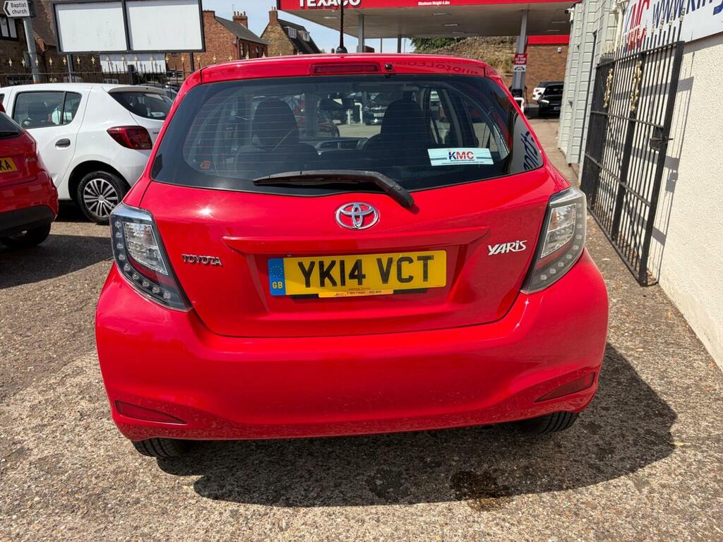Toyota Yaris Hatchback 1.33 Dual Vvt-i Icon Plus Euro 5 20 YK14VCT Red #5