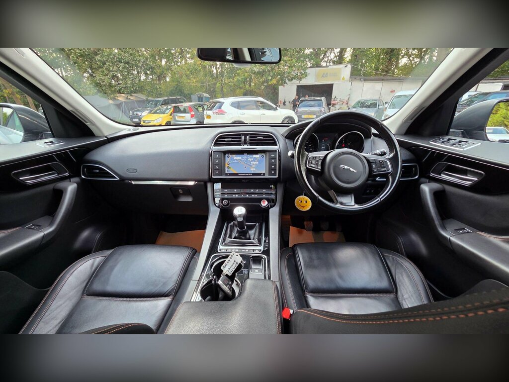 Jaguar F-Pace 2.0 D180 Prestige Euro 6 Ss Silver #6