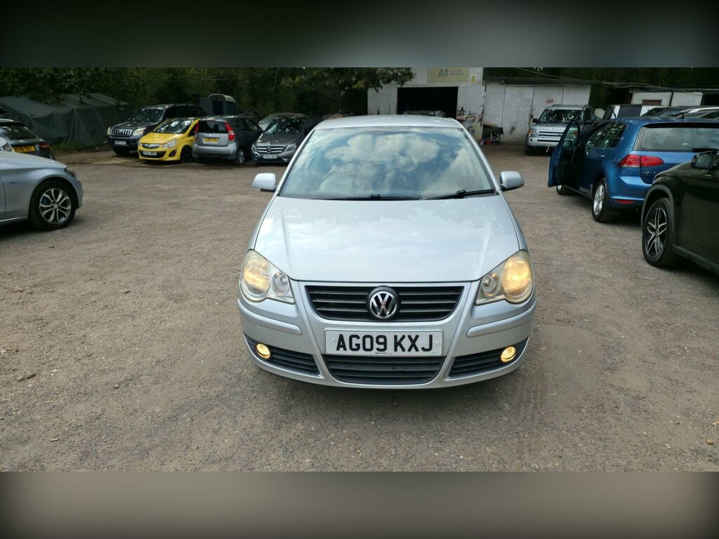 Volkswagen Polo 1.2 Match Silver #3