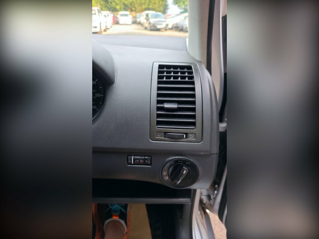 Volkswagen Polo Match 1.4 5-Door Silver #34