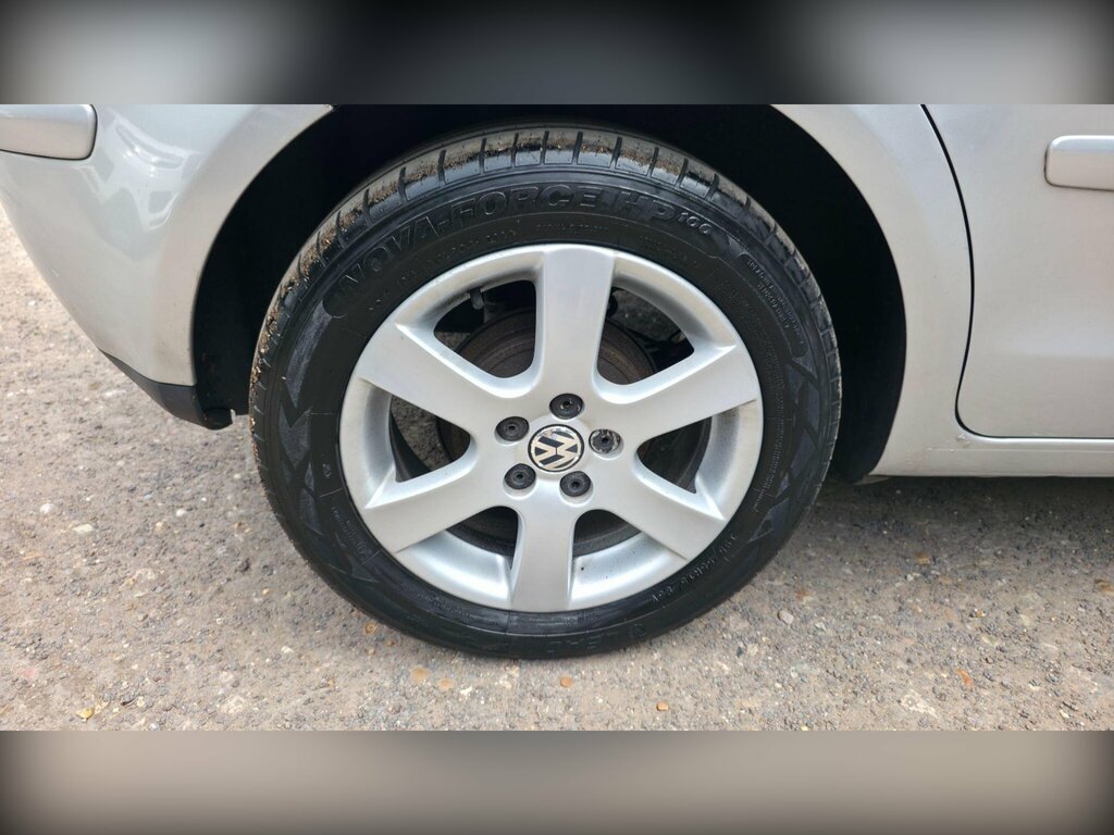 Volkswagen Polo Match 1.4 5-Door Silver #48