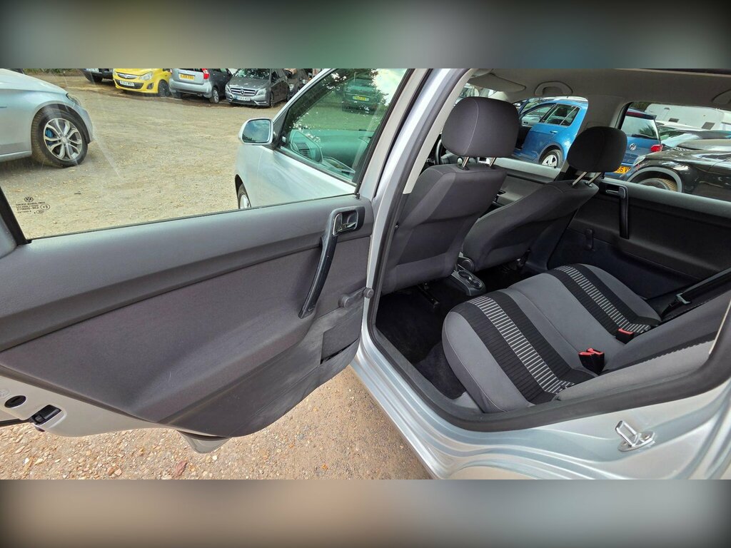 Volkswagen Polo Match 1.4 5-Door Silver #59