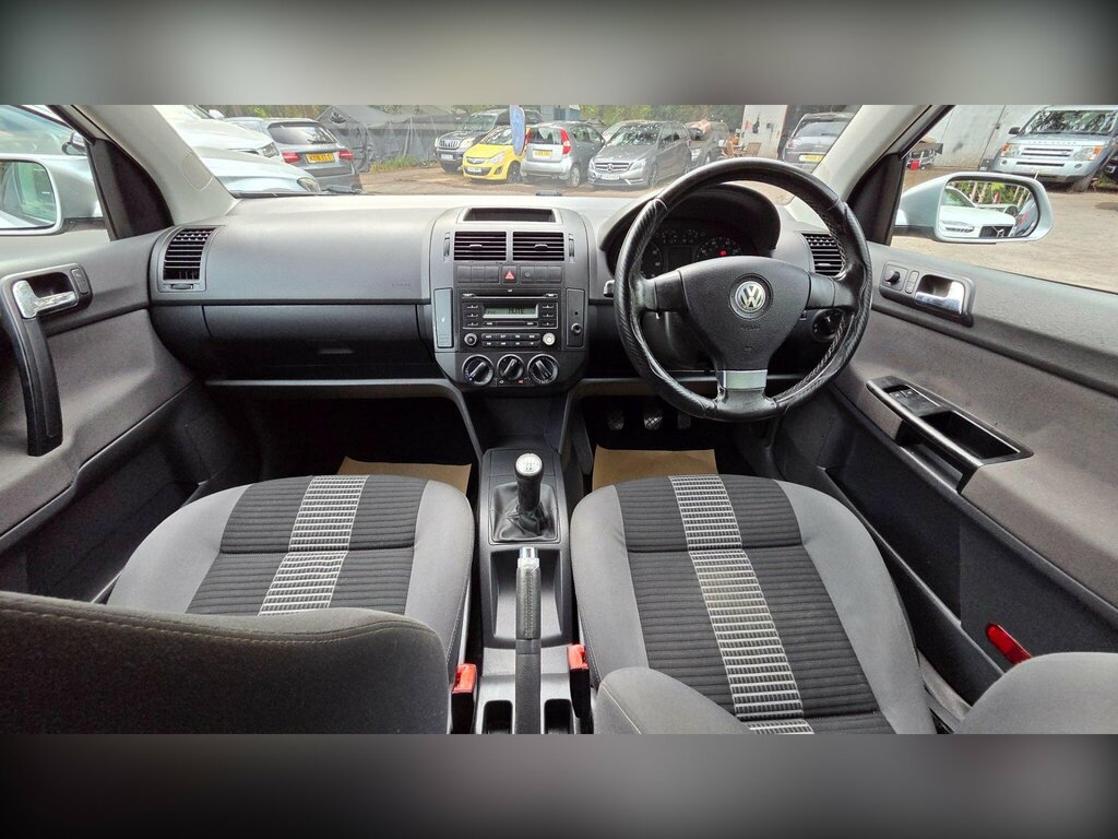 Volkswagen Polo 1.2 Match Silver #5