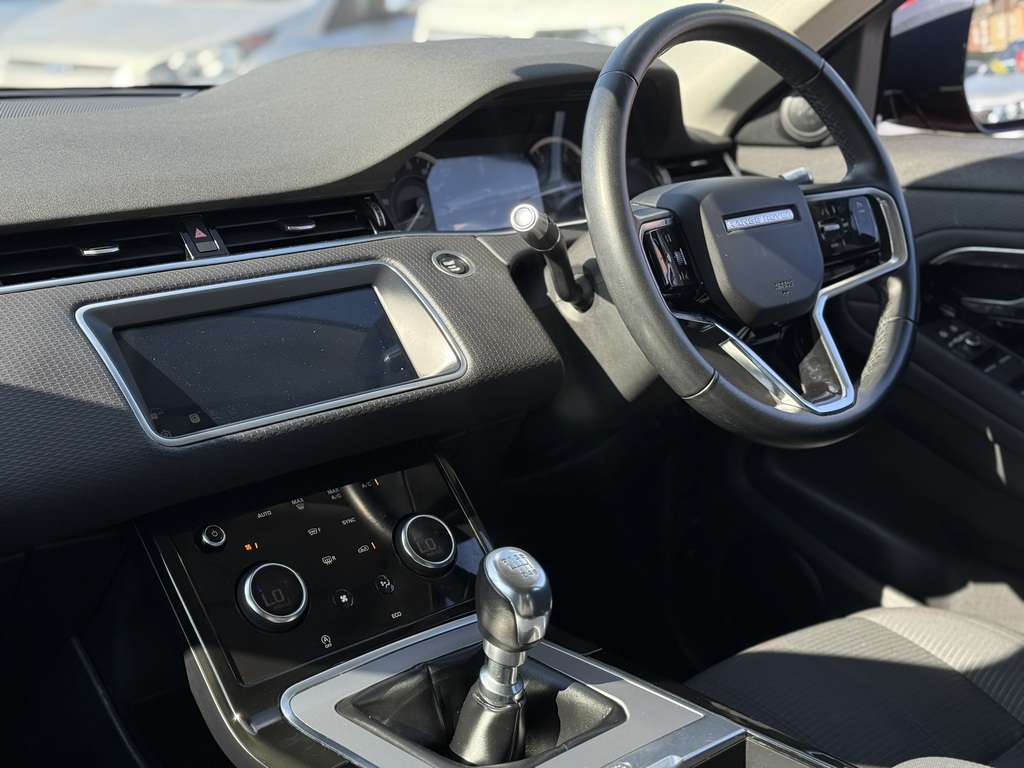 Land Rover Range Rover Evoque 1.5 P300e White #25