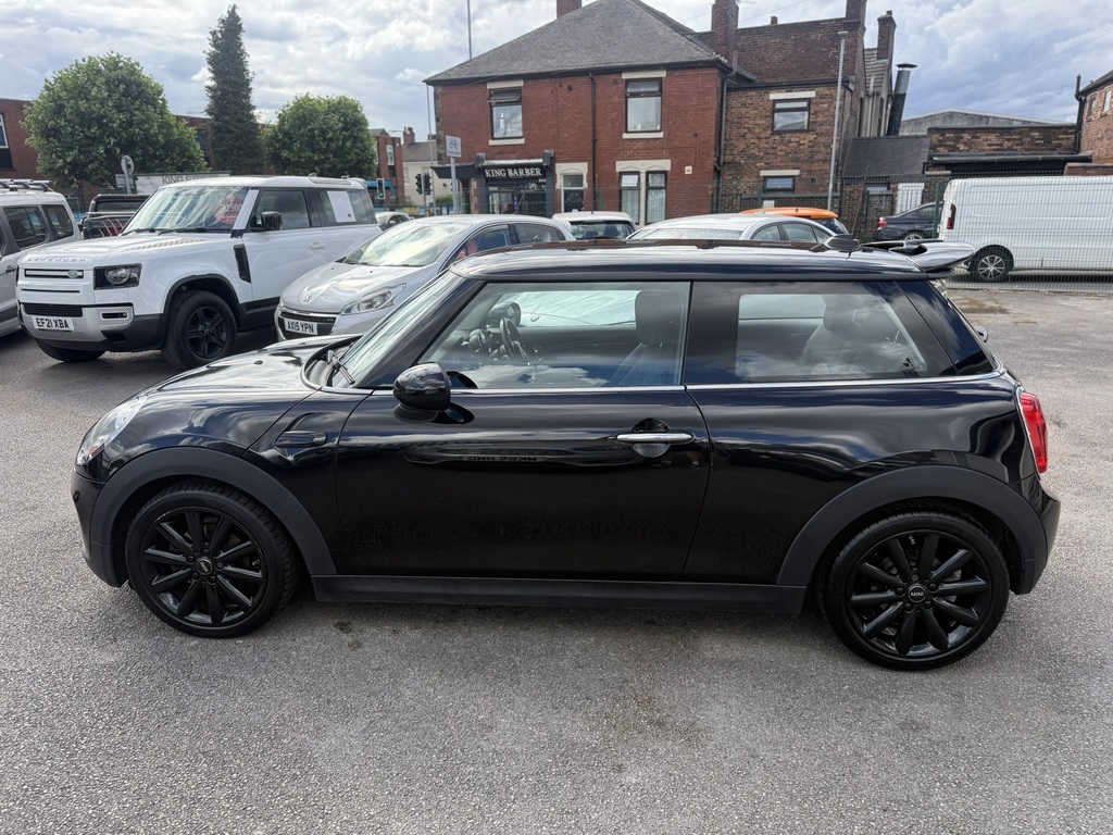 Mini Hatch Cooper 2016 16 Reg Black #4