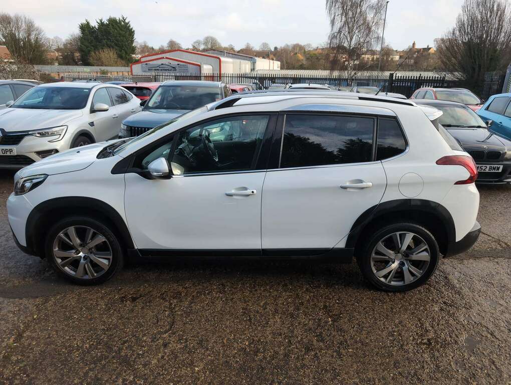 Peugeot 2008 1.6 Bluehdi 120 Allure  #3