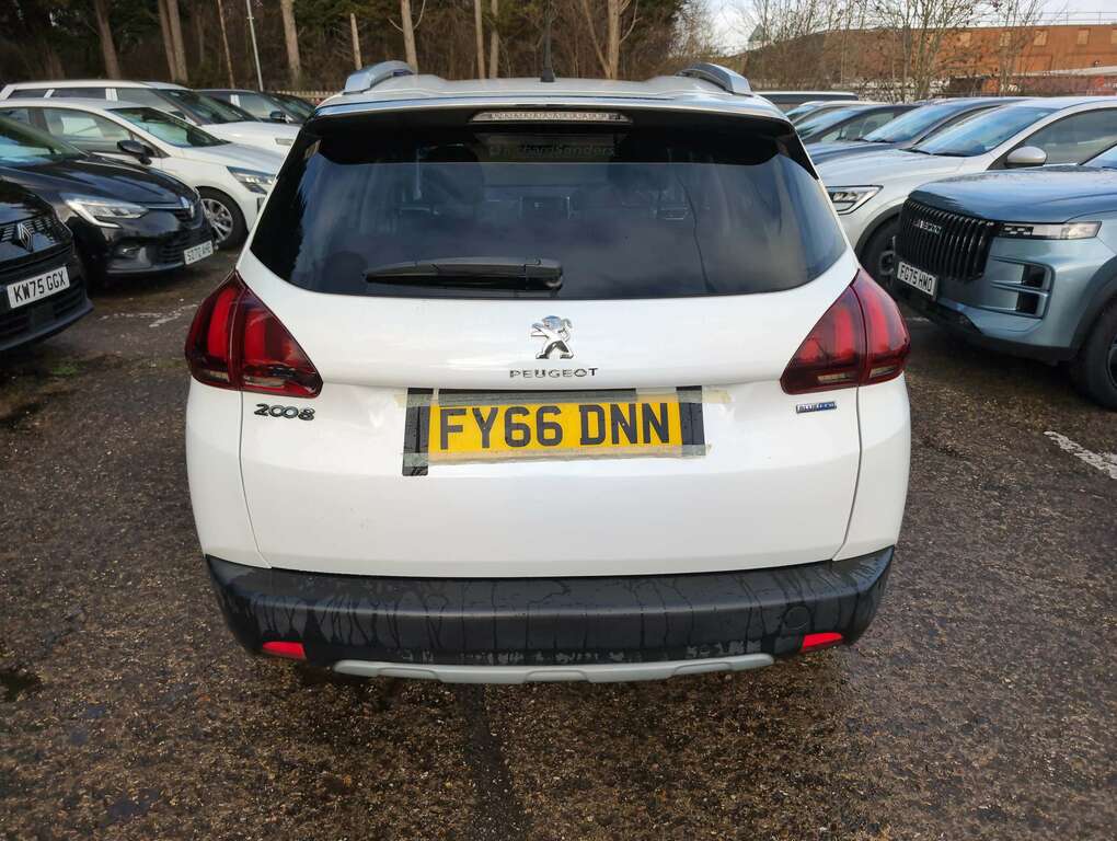 Peugeot 2008 1.6 Bluehdi 120 Allure  #5