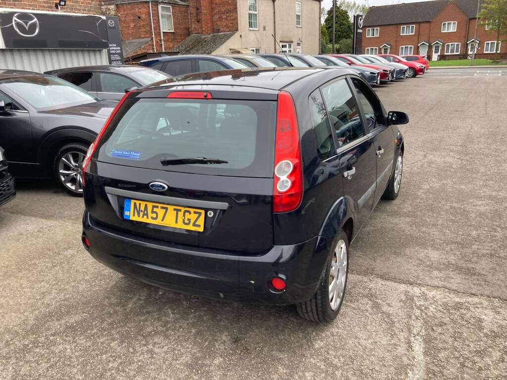 Ford Fiesta 1.0 Ecoboost Hybrid Mhev 125 Titanium X Blue #6