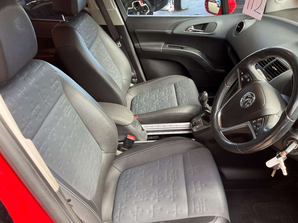 Vauxhall Meriva 14I 16V Tech Line YB63LVJ Red #5