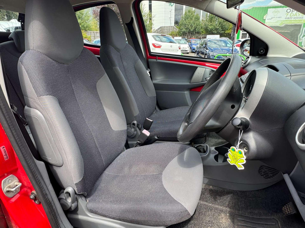 Peugeot 107 Hatchback Urban Silver #9