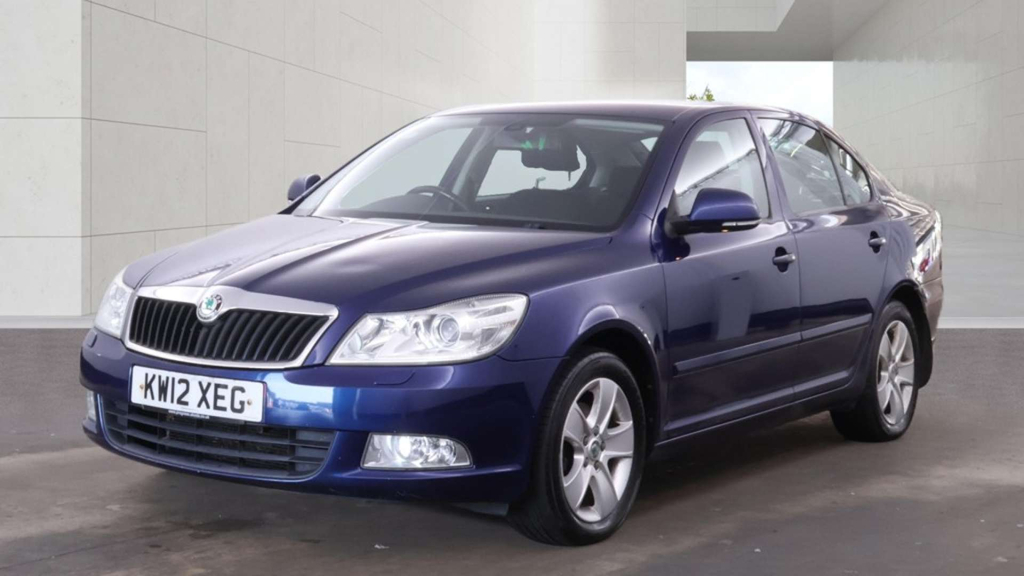 Skoda Octavia Elegance Tdi Cr #2