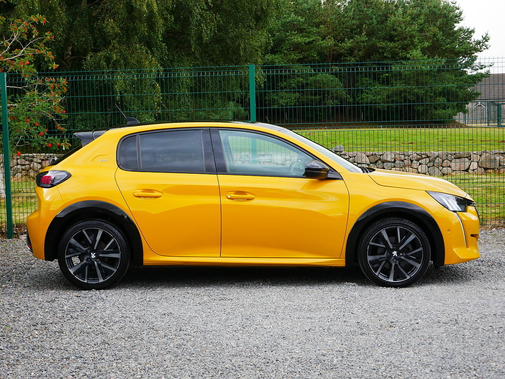 Peugeot 208 1.2 Puretech Gt Premium Hatchback U3391 Ulez NV71FXM Yellow #5