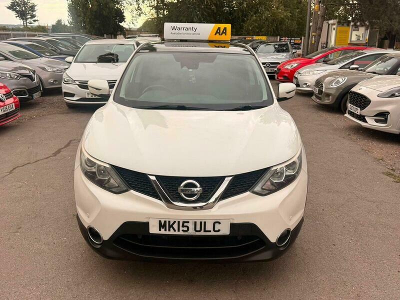 Nissan Qashqai 1.2 Dig-t Acenta Premium White #6