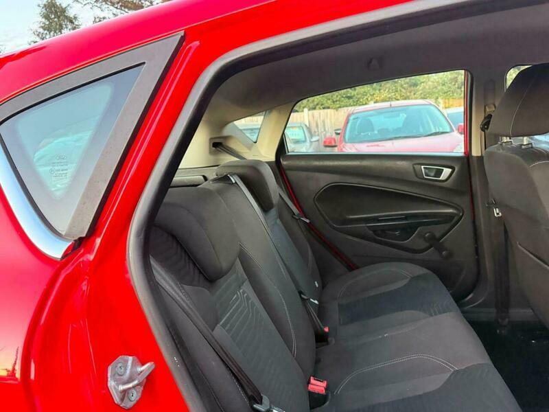 Ford Fiesta 1.0T Ecoboost Titanium Euro 5 Ss Black #38