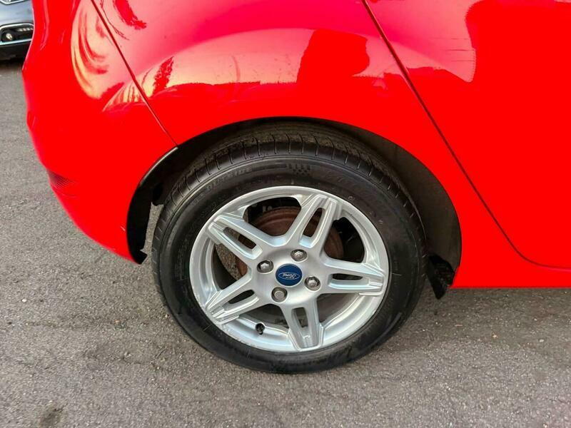 Ford Fiesta 1.0T Ecoboost Titanium Euro 5 Ss Black #23