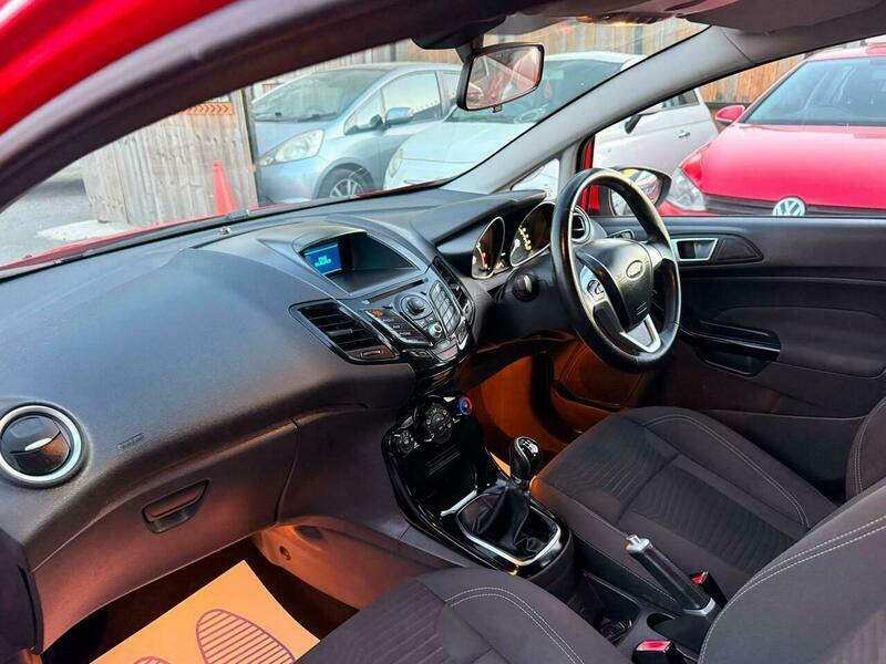 Ford Fiesta 1.0T Ecoboost Titanium Euro 5 Ss Black #46