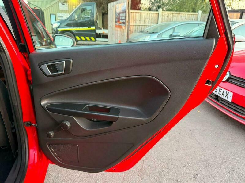Ford Fiesta 1.0T Ecoboost Titanium Euro 5 Ss Black #33