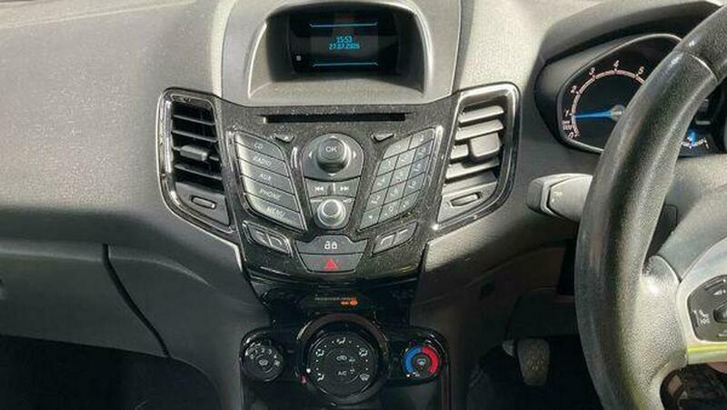 Ford Fiesta 1.0T Ecoboost Titanium Euro 5 Ss Black #12