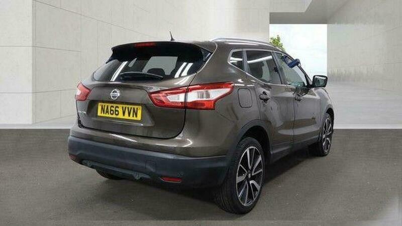 Nissan Qashqai 1.5 Dci N-tec White #3
