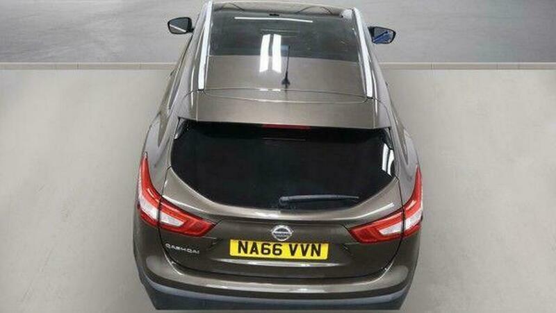 Nissan Qashqai 1.5 Dci N-tec White #6