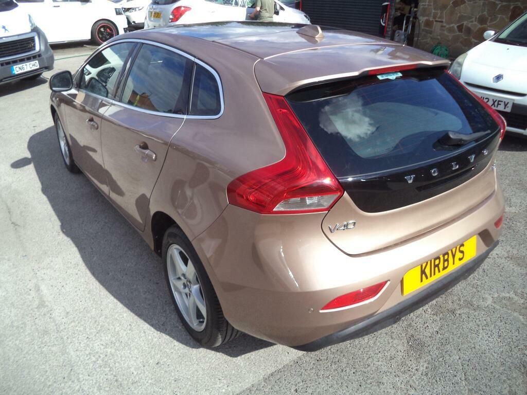 Volvo V40 2.0 T2 Se Nav Euro 6 S S Brown #5