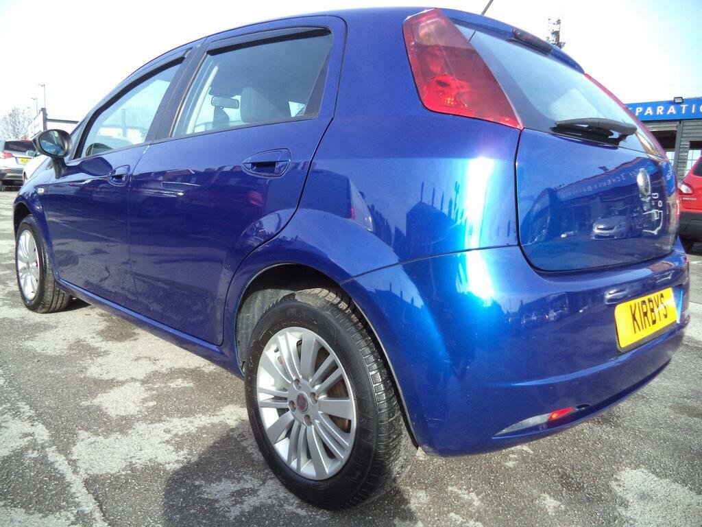 Fiat Grande Punto 1.2 Active Red #13