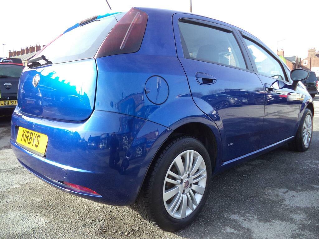 Fiat Grande Punto 1.2 Active Red #15