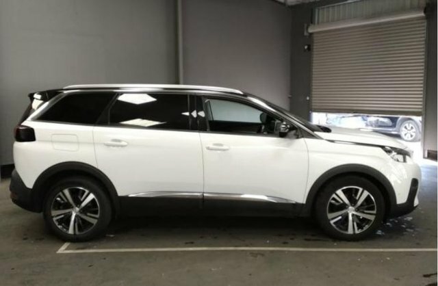 Peugeot 5008 1.2 Puretech Allure Suv Eat Euro 6 S S White #4