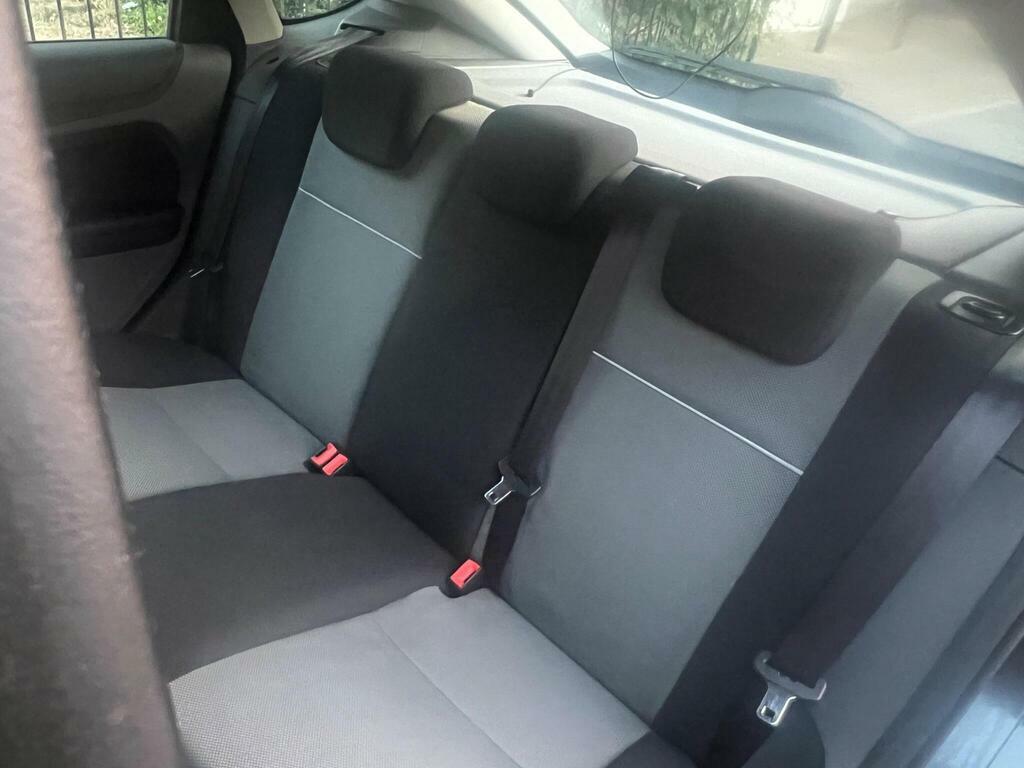 Ford Focus 1.6 Zetec Hatchback 161 Gkm, 9 Black #19
