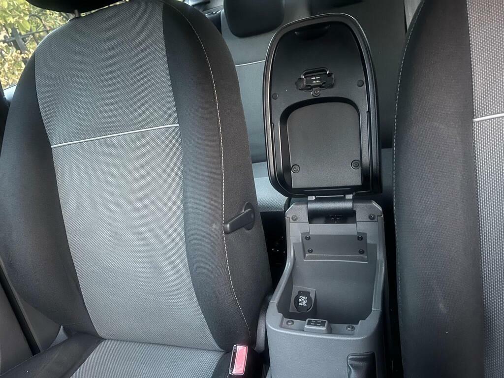 Ford Focus 1.6 Zetec Hatchback 161 Gkm, 9 Black #28
