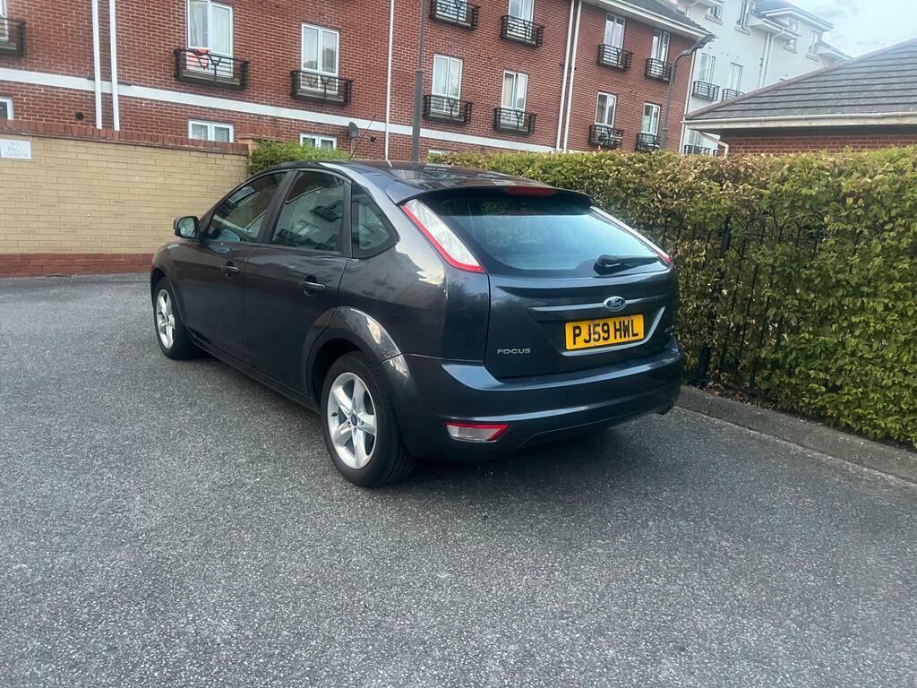 Ford Focus 1.6 Zetec Hatchback 161 Gkm, 9 Black #40