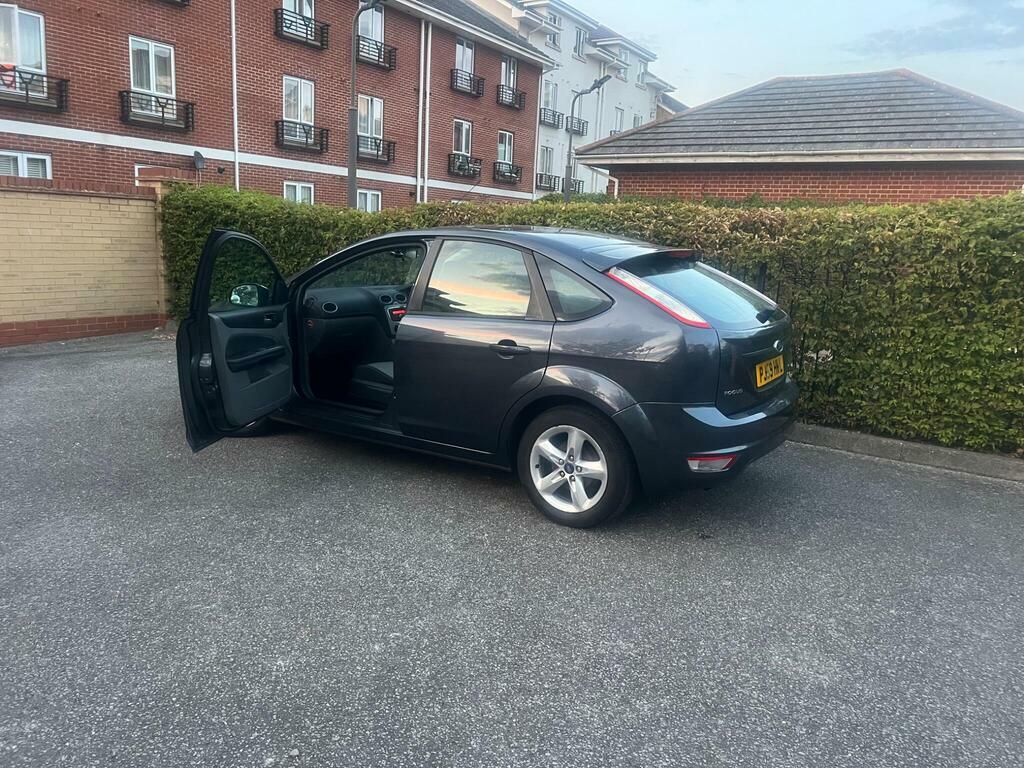 Ford Focus 1.6 Zetec Hatchback 161 Gkm, 9 Black #58