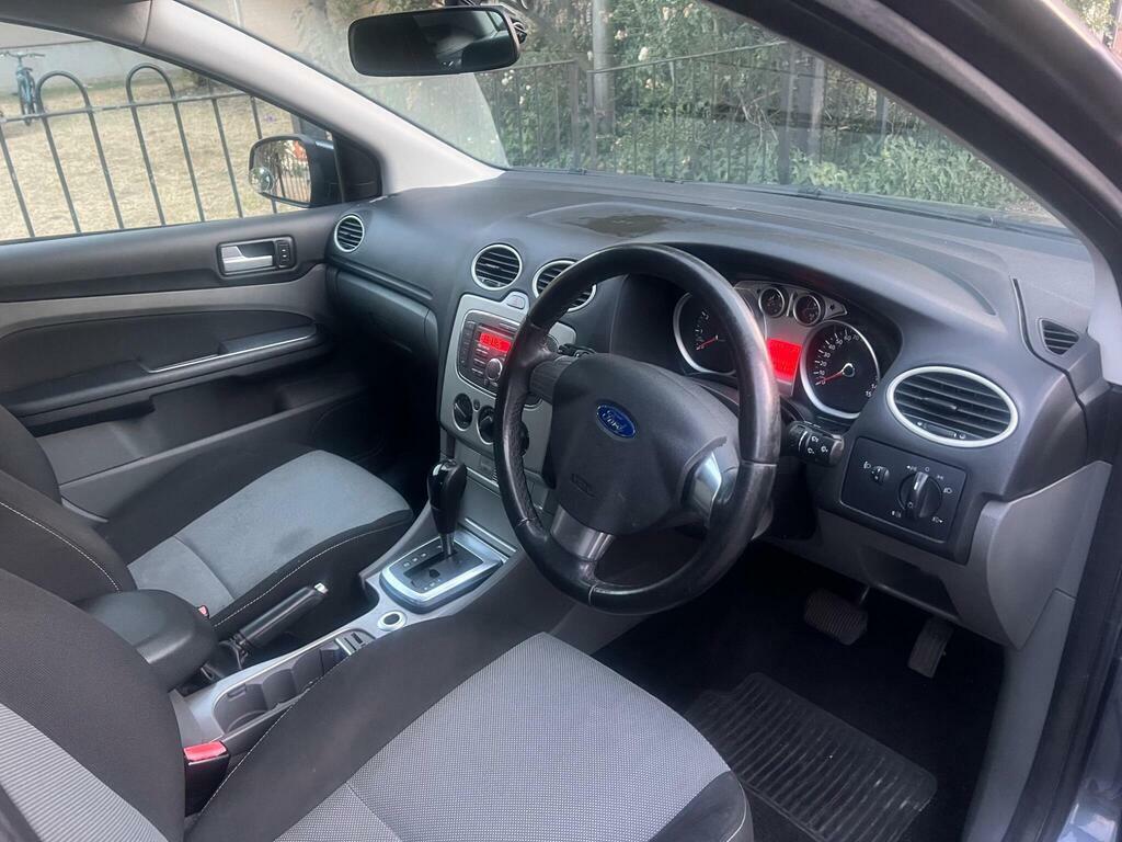 Ford Focus 1.6 Zetec Hatchback 161 Gkm, 9 Black #14