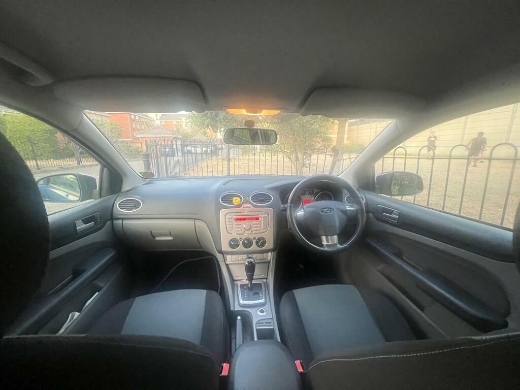 Ford Focus 1.6 Zetec Hatchback 161 Gkm, 9 Grey #25