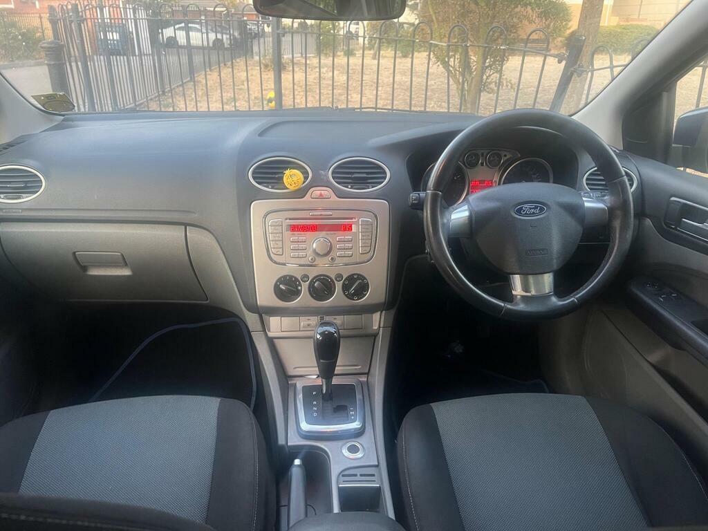 Ford Focus 1.6 Zetec Hatchback 161 Gkm, 9 Grey #24