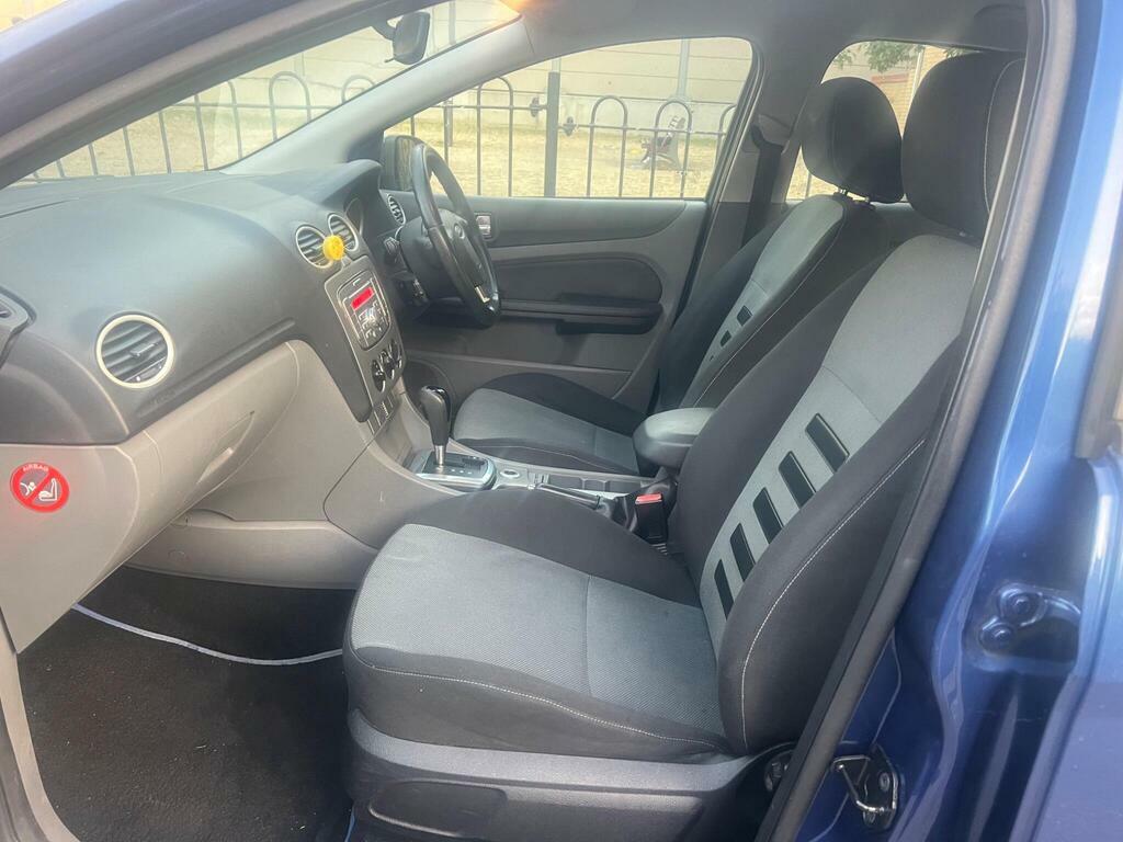 Ford Focus 1.6 Zetec Hatchback 161 Gkm, 9 Grey #15