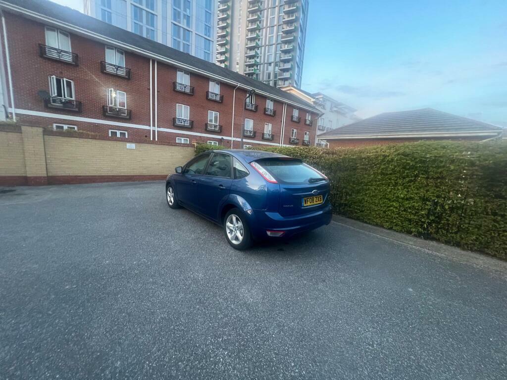 Ford Focus 1.6 Zetec Hatchback 161 Gkm, 9 Grey #49