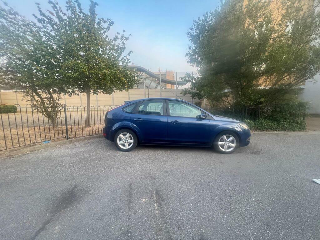 Ford Focus 1.6 Zetec Hatchback 161 Gkm, 9 Grey #13