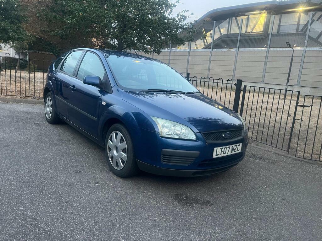 Ford Focus 1.6 LX Blue