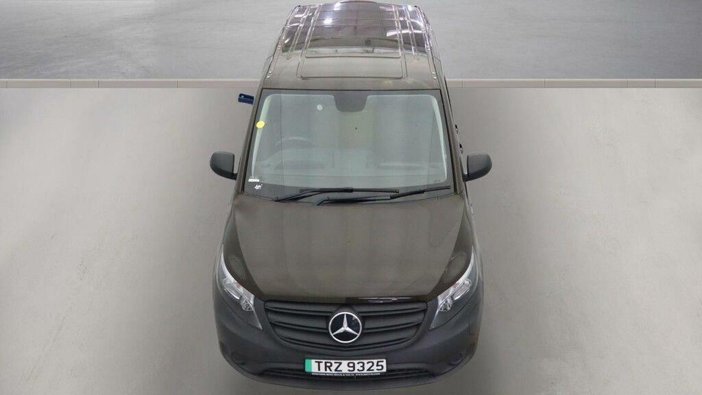 Mercedes-Benz eVito 116 E 66Kwh Premium Fwd L2 6Dr Lwb Silver #7