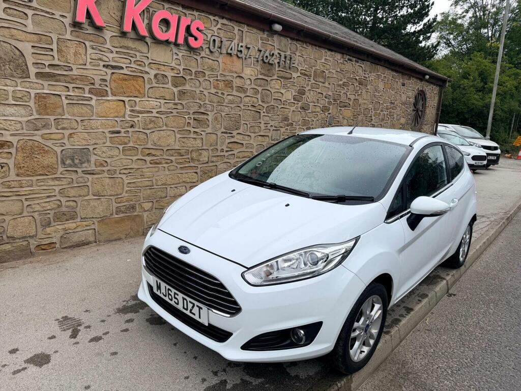 Ford Fiesta 1.25 Zetec Euro 6 White