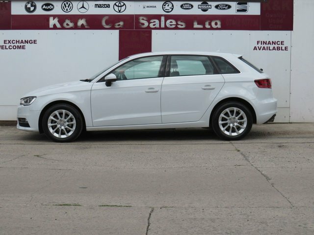 Audi A3 2015 1.4 Tfsi Cod Se Sportback E White #5