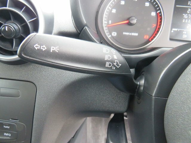 Audi A1 1.4 Tfsi Sport Sportback Euro 5 Ss White #17