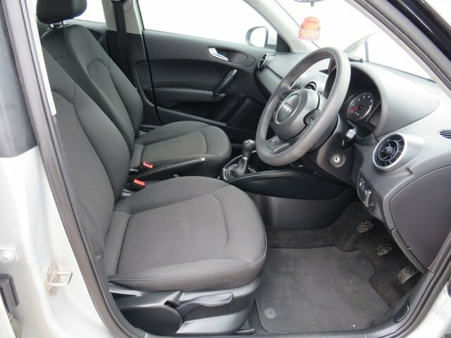 Audi A1 1.4 Tfsi Sport Sportback Euro 5 Ss White #7