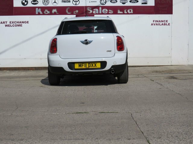 Mini Countryman 2011 1.6 One Suv Steptronic Euro 5 98 MF11DXX White #4